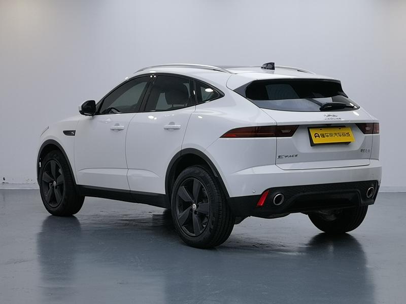Jaguar E-Pace, 2023 — фото 5 из 12