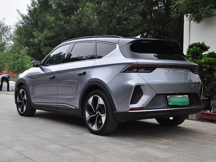 BAIC Arcfox Alpha T, 2021 — фото 4 из 9