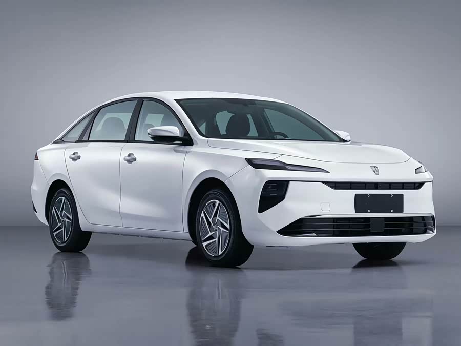 Roewe E6, 2026 — купить в Владимире под ключ