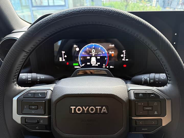 Toyota Prado, 2025 — фото 4 из 5