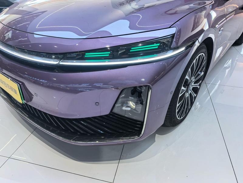 GAC Hyptec A8, 2026 — фото 8 из 12