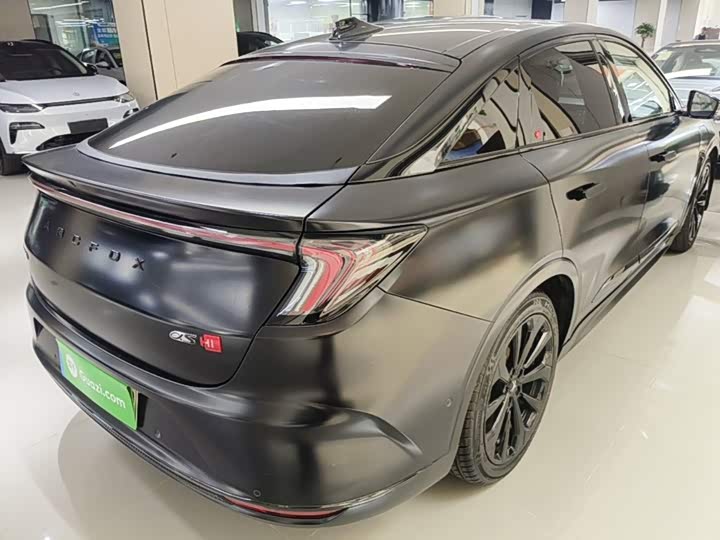 BAIC Arcfox Alpha S, 2023 — фото 7 из 9