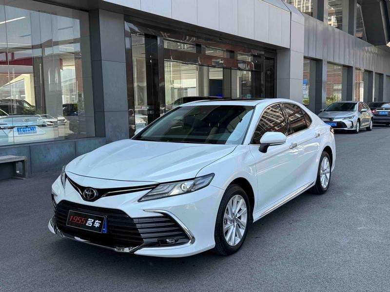 Toyota Camry, 2023 — купить в Воронеже под ключ