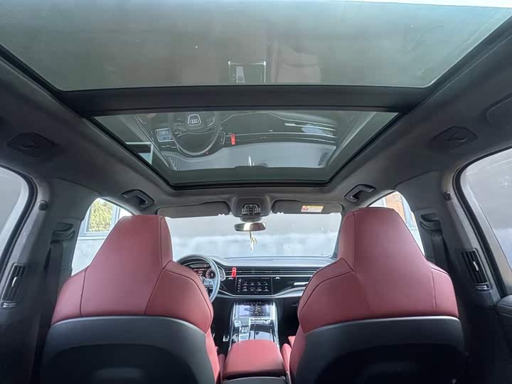Audi SQ7, 2025 — фото 7 из 9