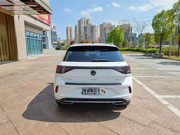 Volkswagen T-Roc, 2024 — фото 9 из 9