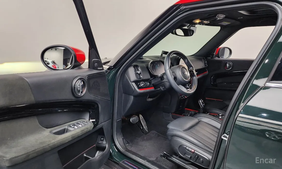Mini Countryman, 2023 — фото 10 из 12