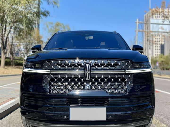Lincoln Navigator, 2025 — фото 2 из 9
