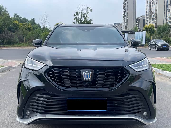 Toyota Crown Kluger, 2022 — купить в Калуге под ключ