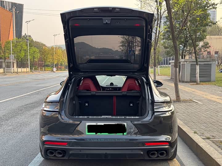 Porsche Panamera Hybrid, 2023 — фото 8 из 12