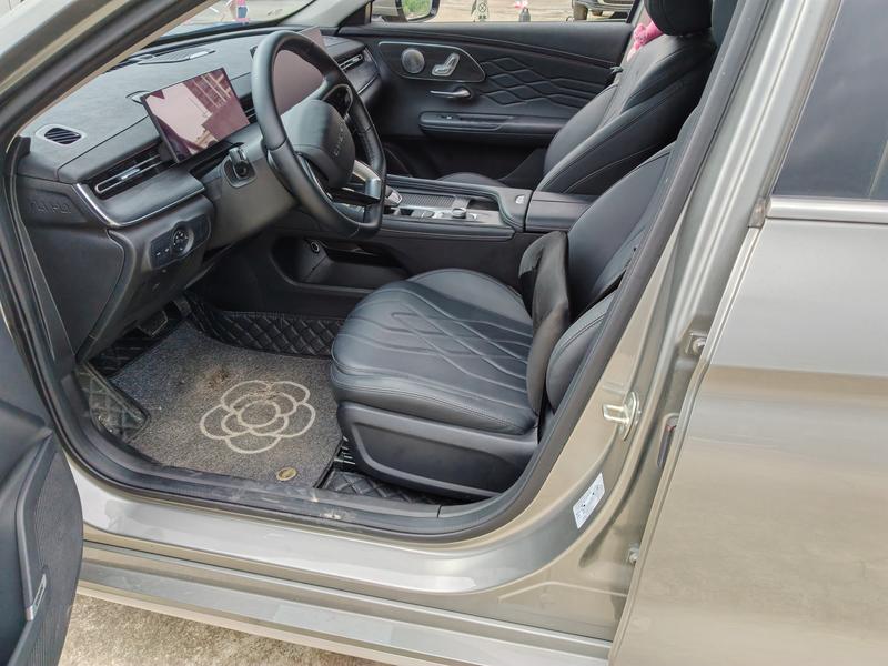 Chery Arrizo 8 Pro, 2025 — фото 8 из 11