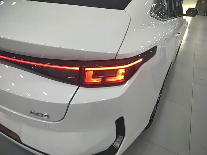 Changan Qiyuan (Nevo) A05, 2024 — фото 8 из 9
