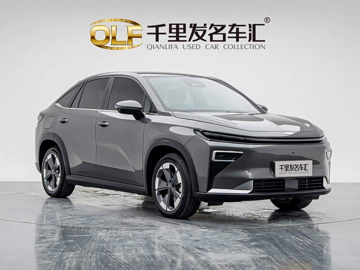 Geely Atlas REV, 2026 — фото 3 из 9