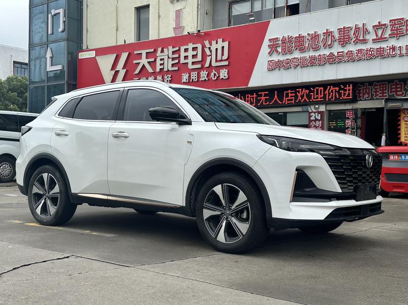 Changan CS55 Plus, 2022 — фото 3 из 12