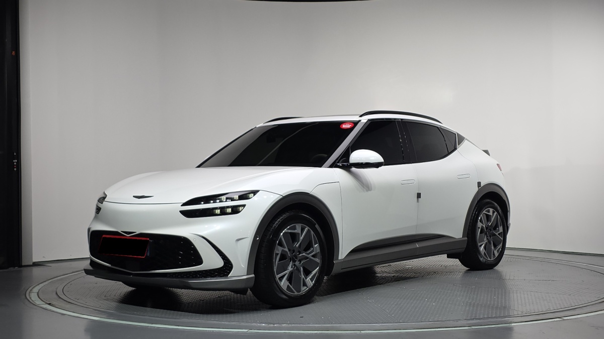 Genesis GV60, 2022 — купить в Владимире под ключ