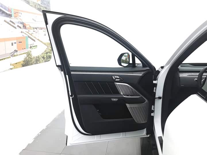 Nio Onvo L90, 2025 — фото 8 из 9