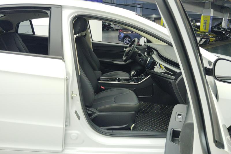 Chery Arrizo 5, 2025 — фото 11 из 12