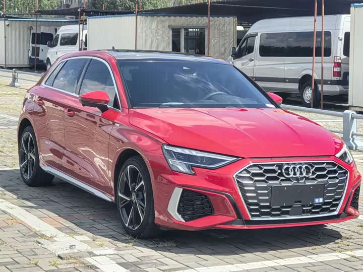 Audi A3, 2022 — фото 3 из 9