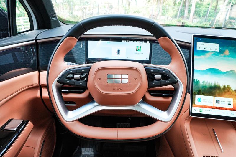 Geely Galaxy L7, 2024 — фото 8 из 12