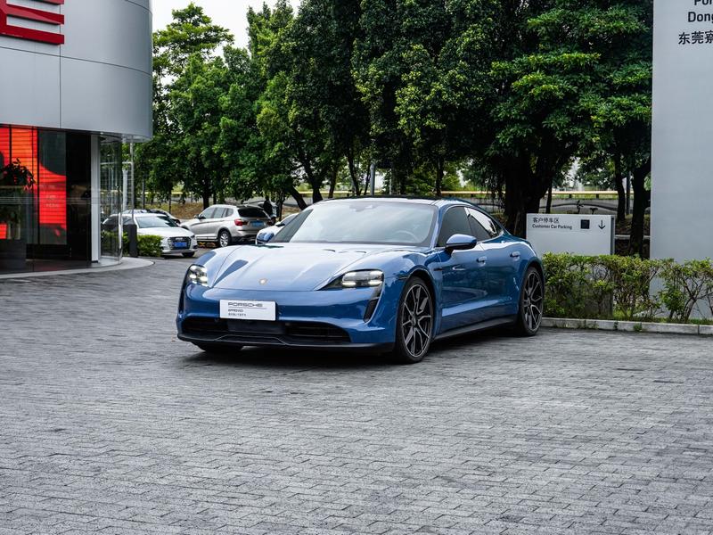 Porsche Taycan, 2023 — купить в Самаре под ключ