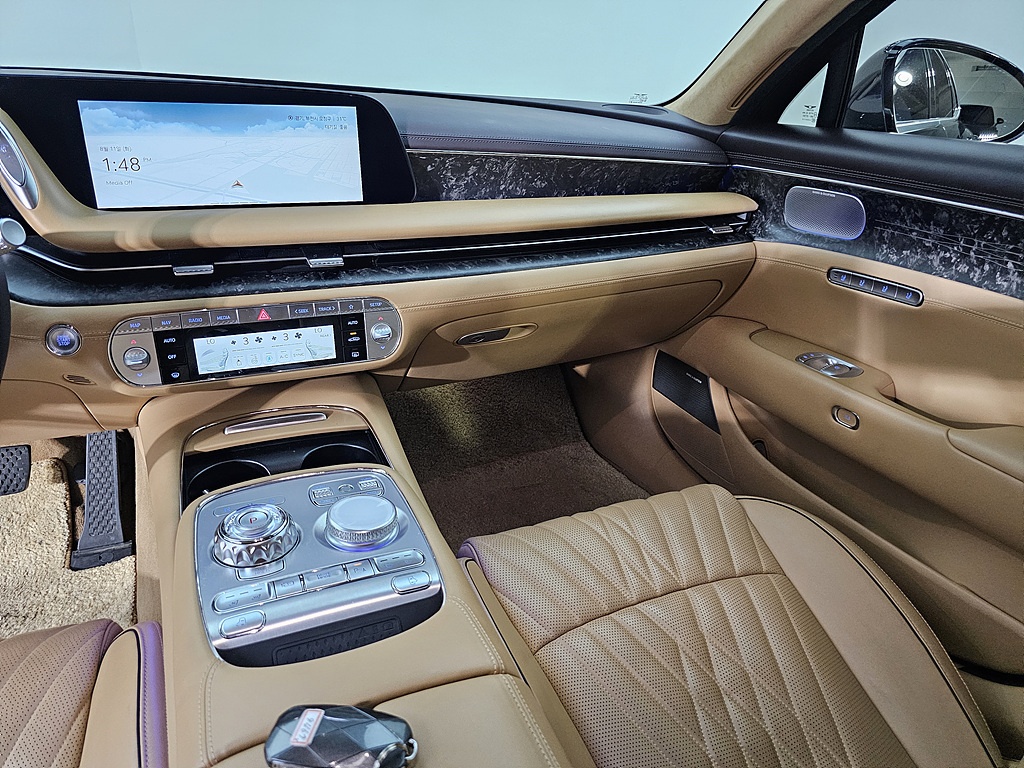 Genesis G90, 2023 — фото 11 из 12