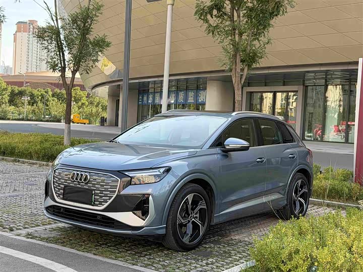 Audi Q4 e-tron, 2024 — купить в Саранске под ключ