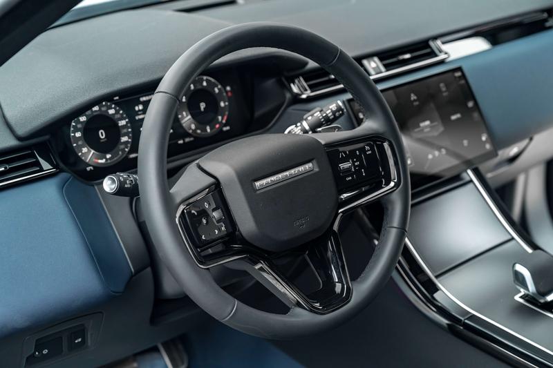 Land Rover Range Rover Velar, 2024 — фото 12 из 12