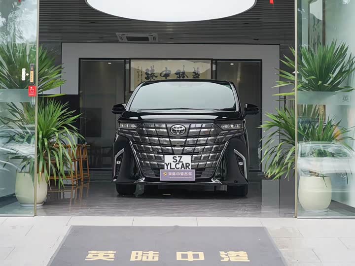 Toyota Alphard, 2025 — купить в Брянске под ключ