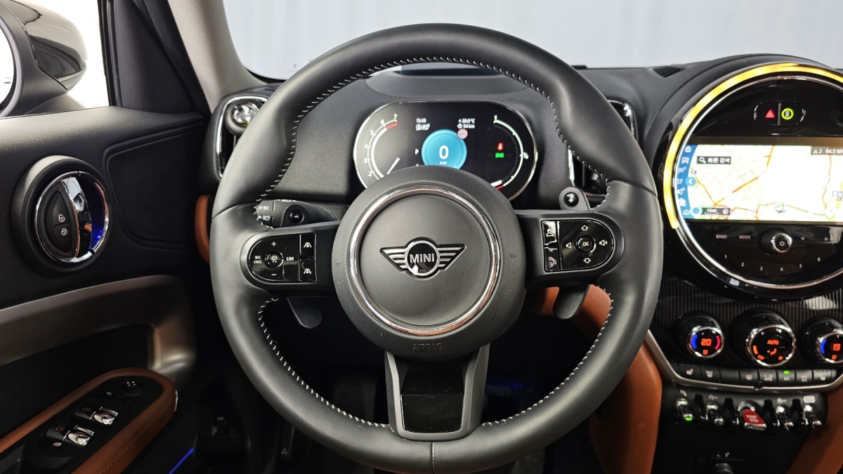Mini Countryman, 2023 — фото 12 из 12