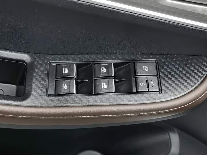 Dongfeng Forthing T5, 2022 — фото 9 из 9