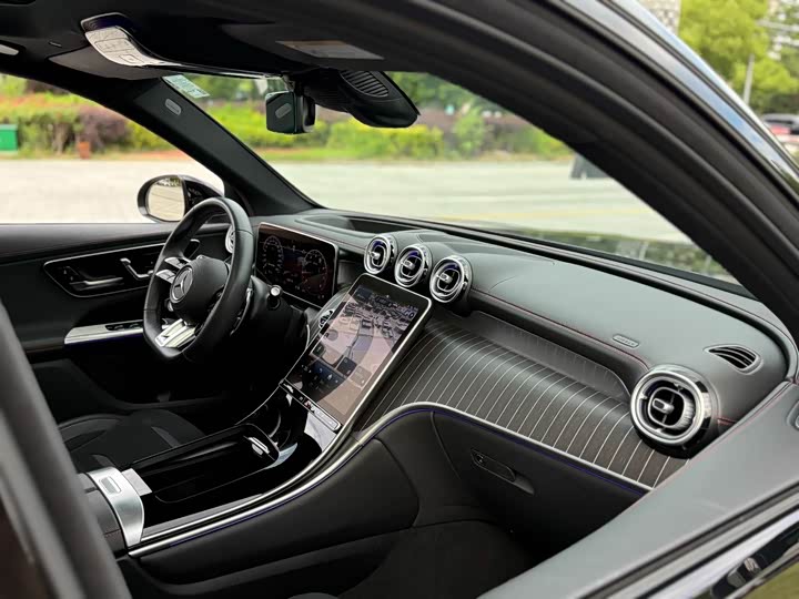Mercedes-Benz GLC-Class AMG, 2024 — фото 9 из 9