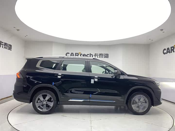 Geely Okavango L, 2026 — фото 4 из 9