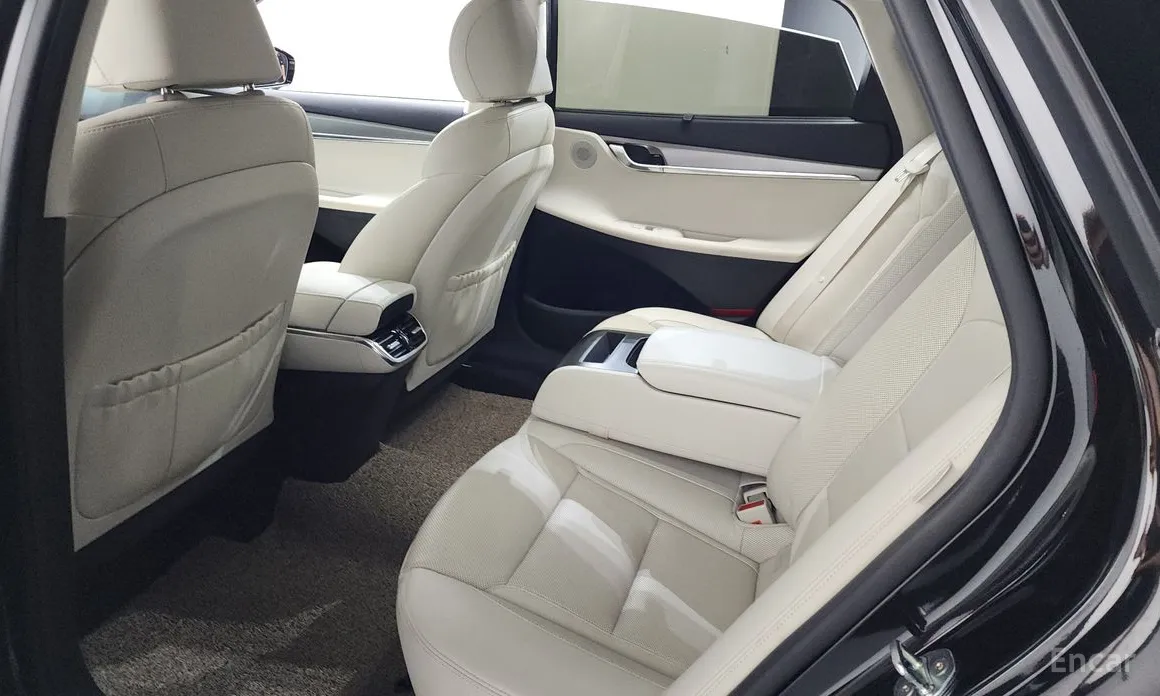 Hyundai Grandeur, 2022 — фото 11 из 12