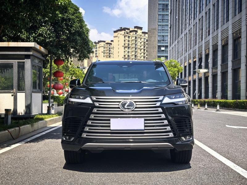 Lexus LX, 2025 — фото 2 из 12