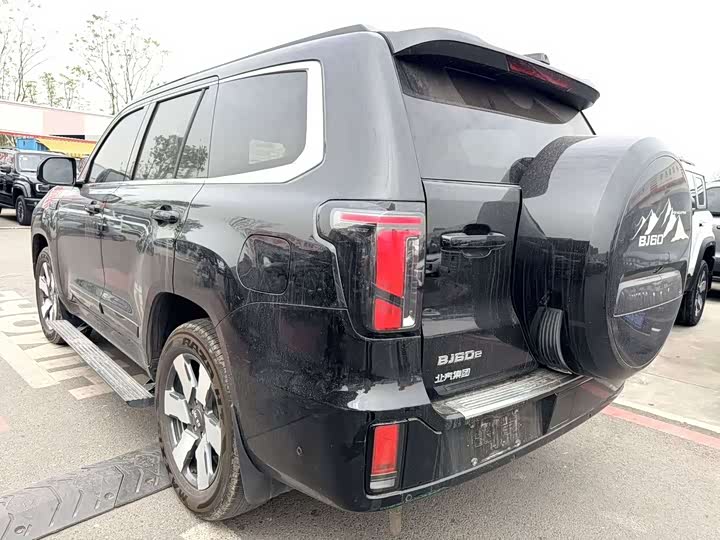 BAIC Beijing BJ60 Hybrid, 2024 — фото 9 из 9