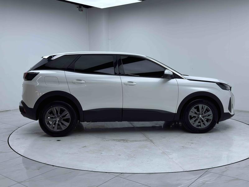 Peugeot 4008, 2023 — фото 8 из 12