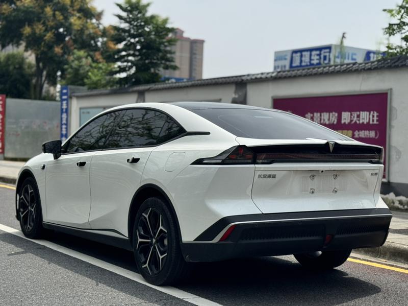 Changan Deepal SL03, 2023 — фото 4 из 12