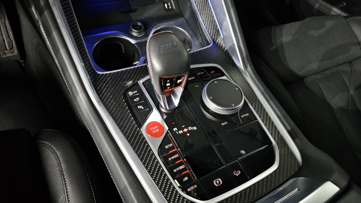 BMW XM, 2023 — фото 9 из 12