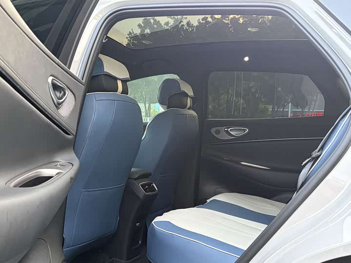 BYD Sea Lion 06 Hybrid/EV, 2025 — фото 9 из 9