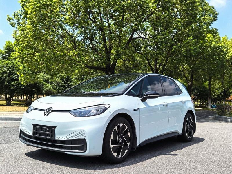 Volkswagen ID.3, 2023 — купить в Смоленске под ключ