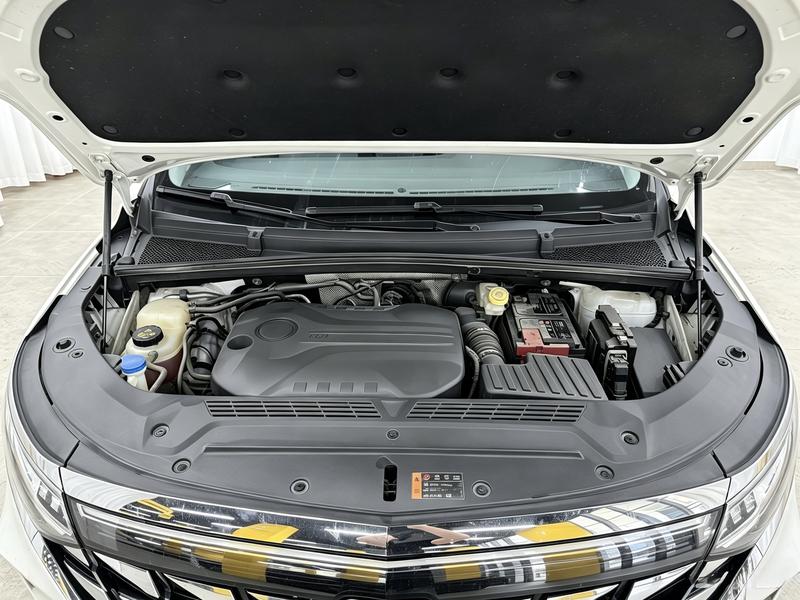 Roewe iMax 8, 2023 — фото 12 из 12