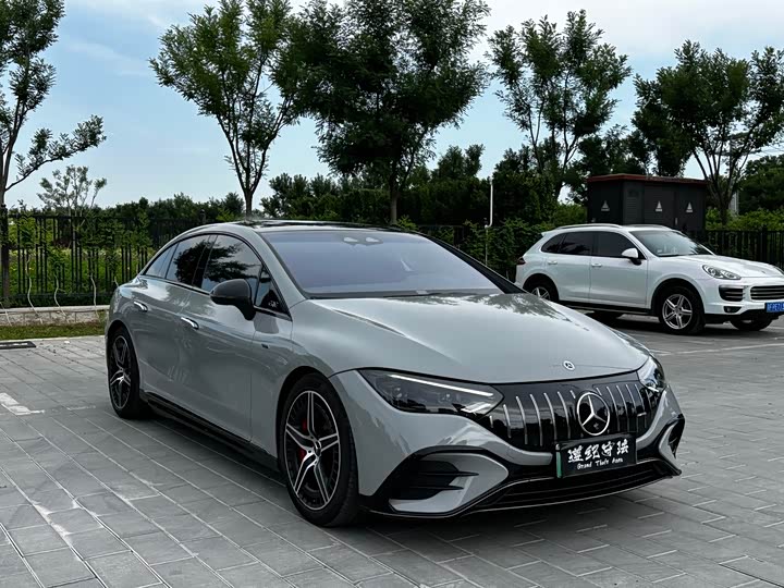 Mercedes-Benz EQE AMG, 2023 — фото 3 из 9