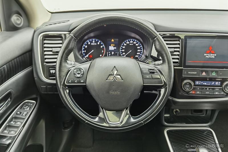 Mitsubishi Outlander, 2021 — фото 9 из 12