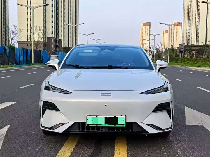 Geely Galaxy E8, 2023 — фото 2 из 9