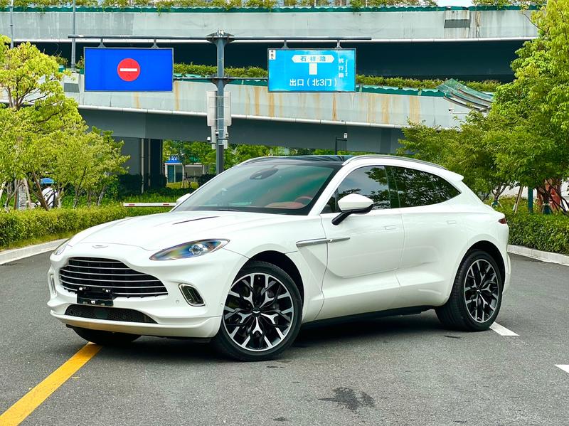 Aston Martin DBX, 2022 — купить в Иванове под ключ
