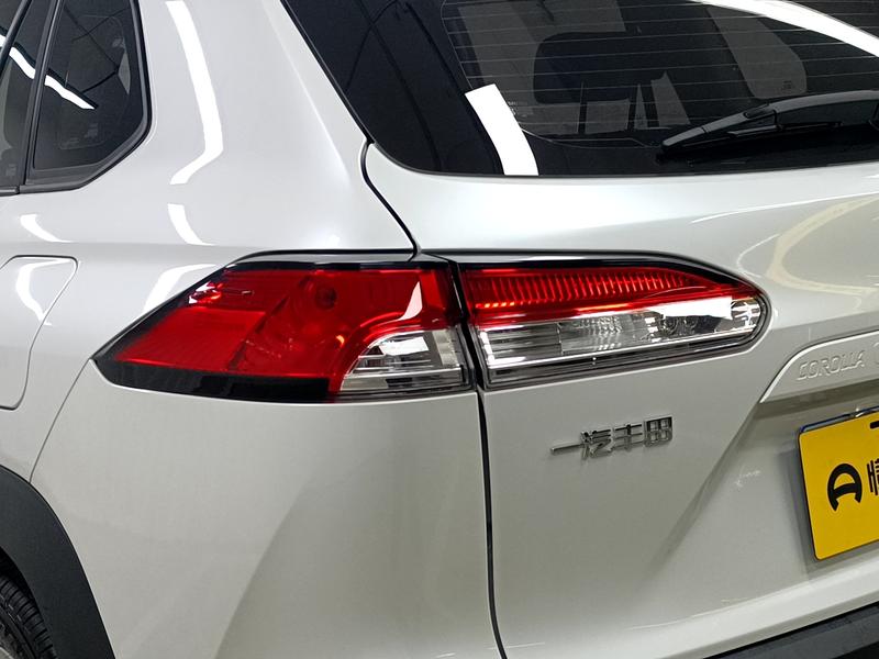 Toyota Corolla Cross, 2025 — фото 10 из 12