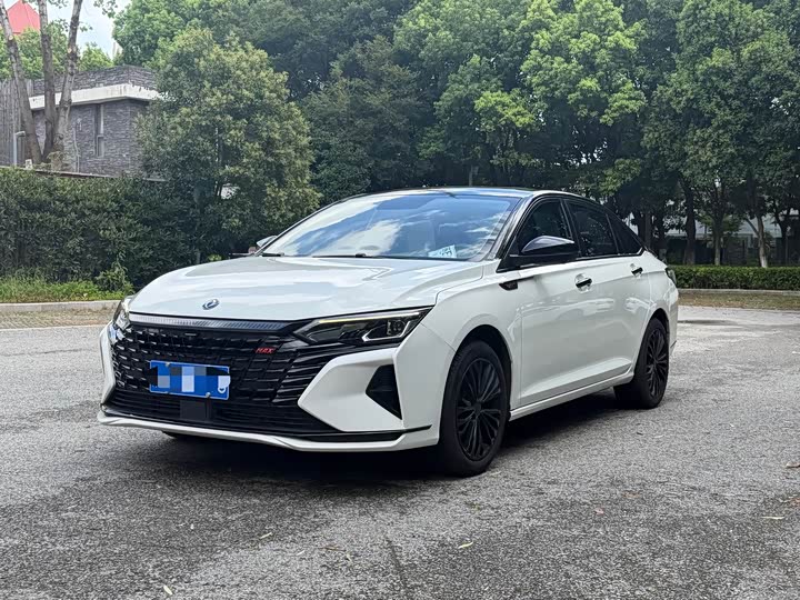 Dongfeng Aeolus Yixuan Max, 2021 — купить в Ульяновске под ключ