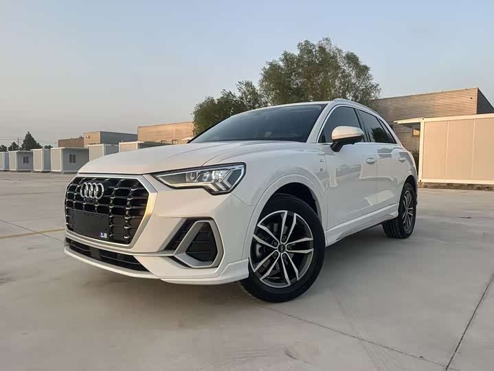 Audi Q3, 2022 — купить в Самаре под ключ