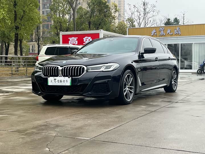 BMW 5 Series Hybrid, 2022 — купить в Белгороде под ключ