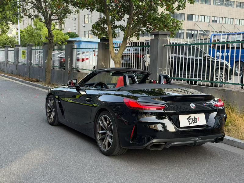 BMW Z4, 2023 — фото 4 из 9