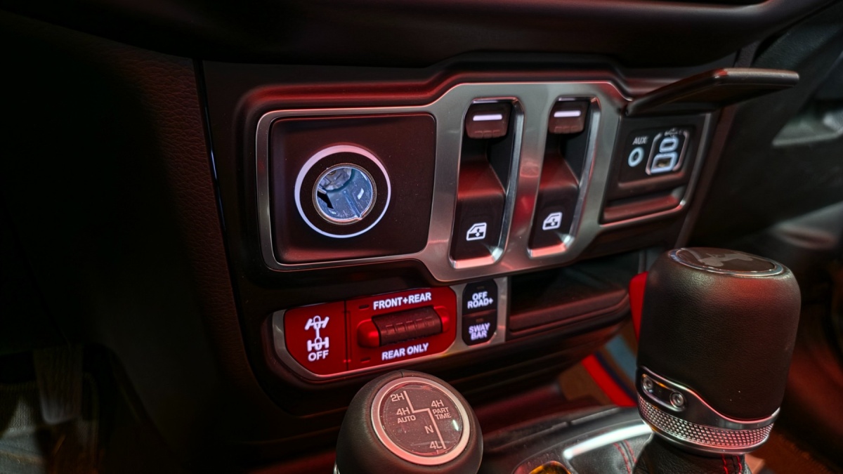 Jeep Wrangler, 2022 — фото 12 из 12